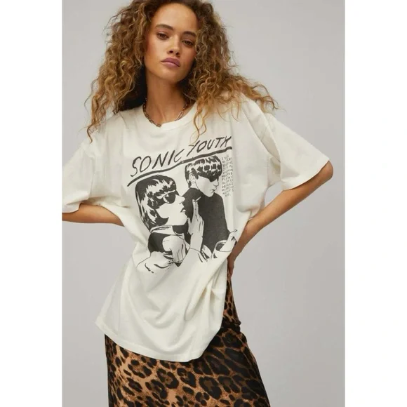 NWT Daydreamer Sonic Youth Goo Merch Tee Graphic Tshirt in Vintage White - Picture 11 of 13